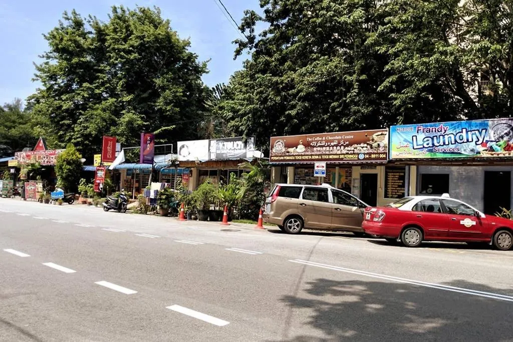 아파트 Ees Whale House - Homestay 3 Min Walk To Beach 바투 페링기 말레이시아
