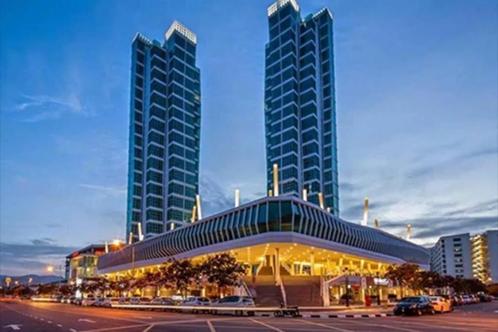 Ees Whale House - Homestay 3 Min Walk To Beach 바투 페링기 0*,